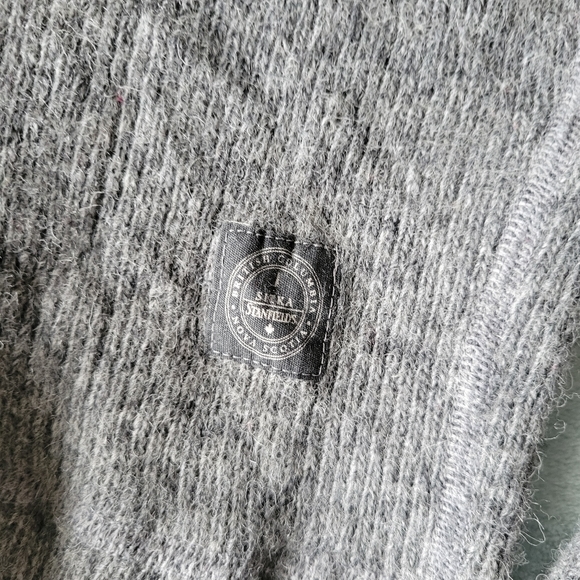 Sitka Stanfield's wool sweater -Size Small Womans - Picture 4 of 9